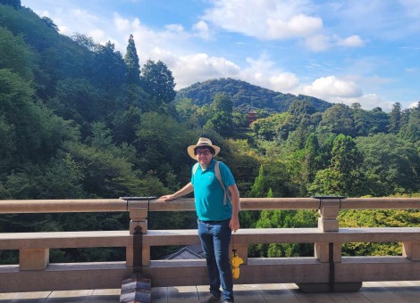 A photo of Zachary in Kiyomizu-dera